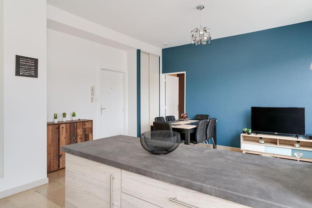 Superbe Appartement A Une Minute A Pied De La Gare Эпиналь Экстерьер фото