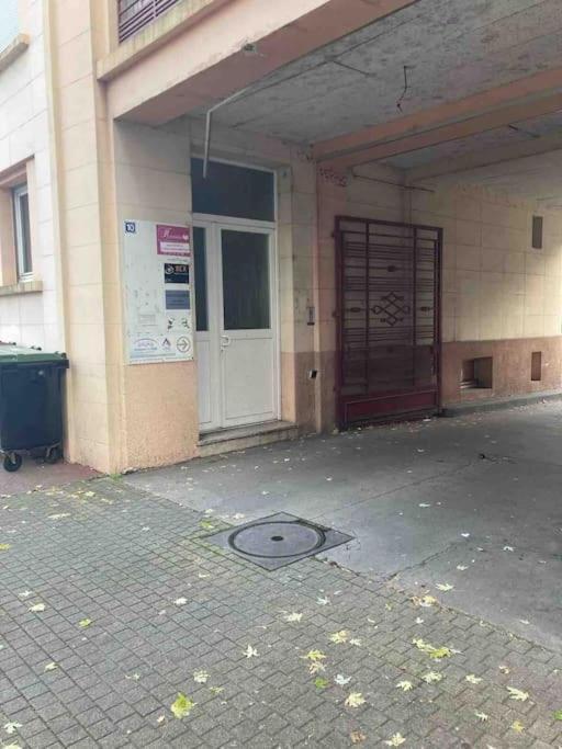 Superbe Appartement A Une Minute A Pied De La Gare Эпиналь Экстерьер фото